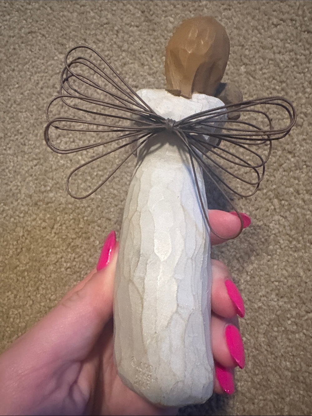 Willow Tree Cream and Neutral Angel Friendship Figurine - Picture 2 of 4